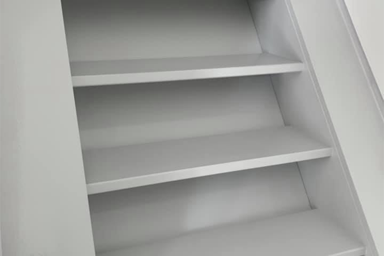 trappen vernissen